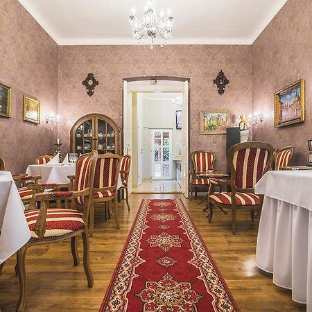 Centercity Apartments Presov Ngoại thất bức ảnh