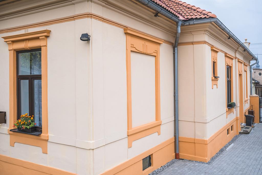 Centercity Apartments Presov Ngoại thất bức ảnh