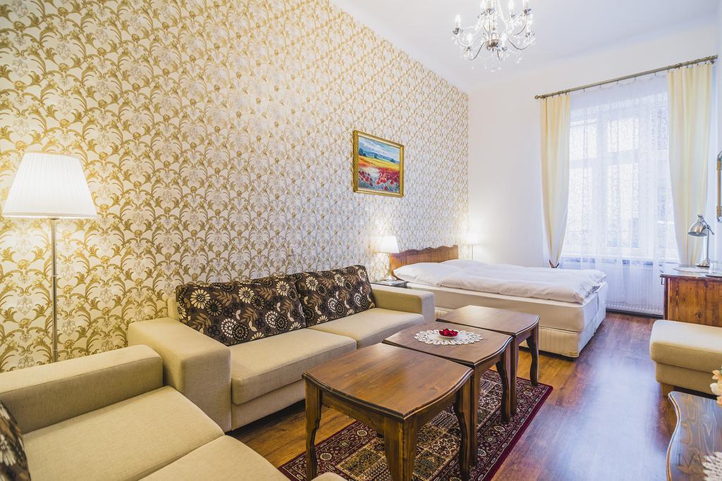 Centercity Apartments Presov Ngoại thất bức ảnh